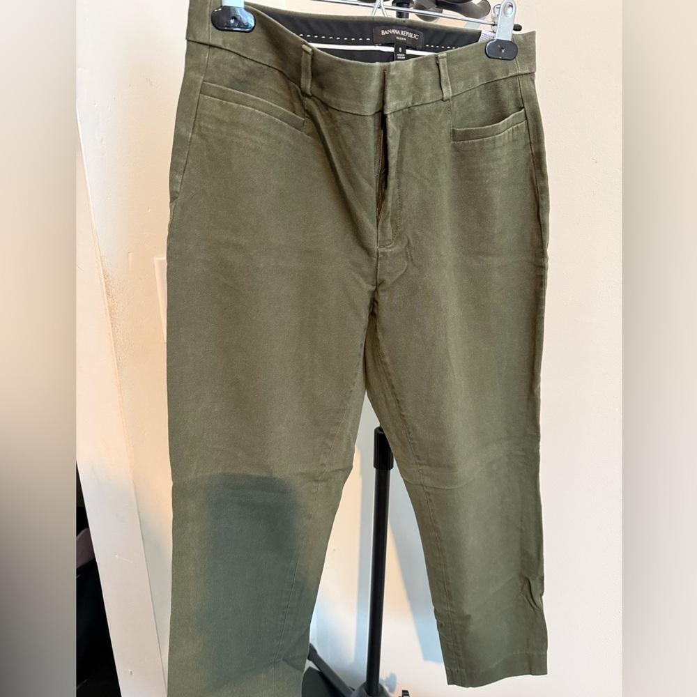 Banana Republic Women's Khaki Chinos